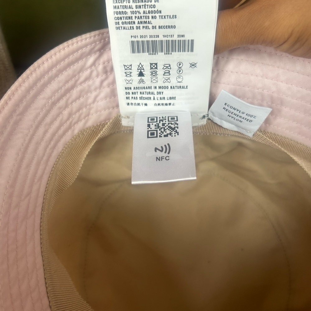 Prada Pink Re-Nylon Bucket Hat - Picture 6 of 8
